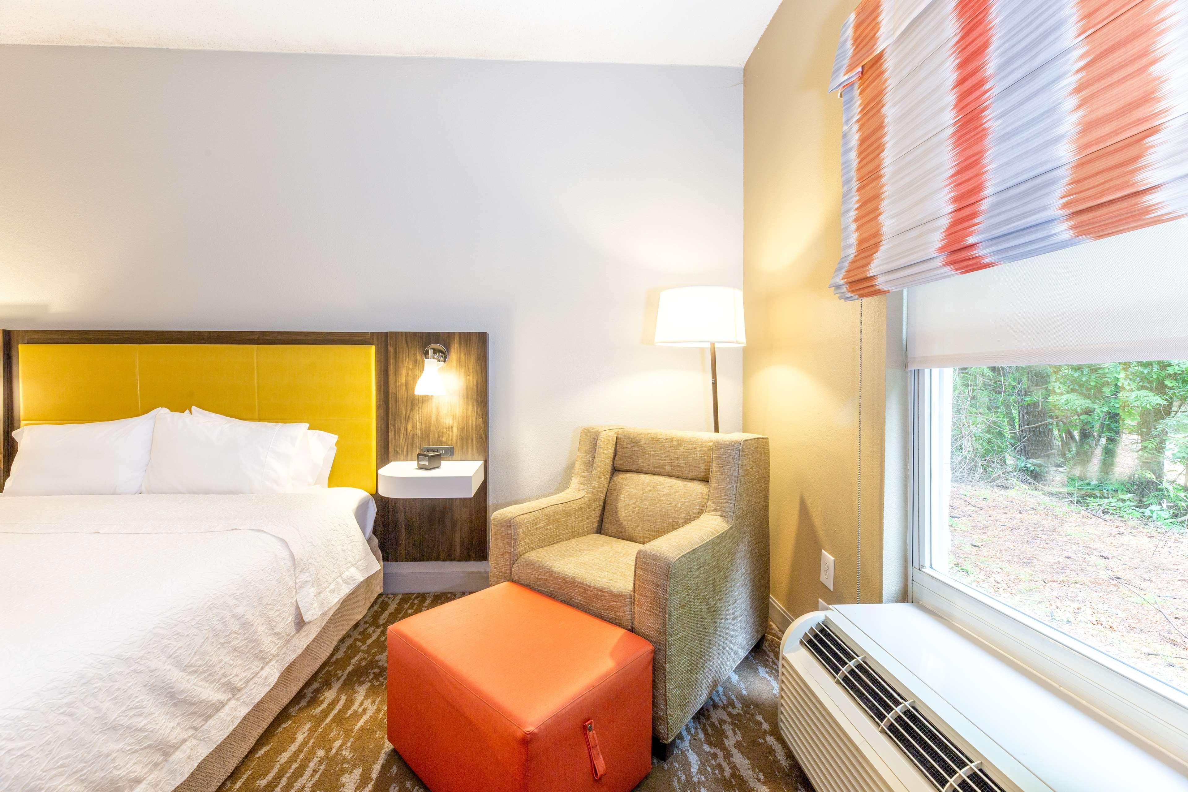 Hampton Inn & Suites Raleigh Cary Lenovo Center Eksteriør billede