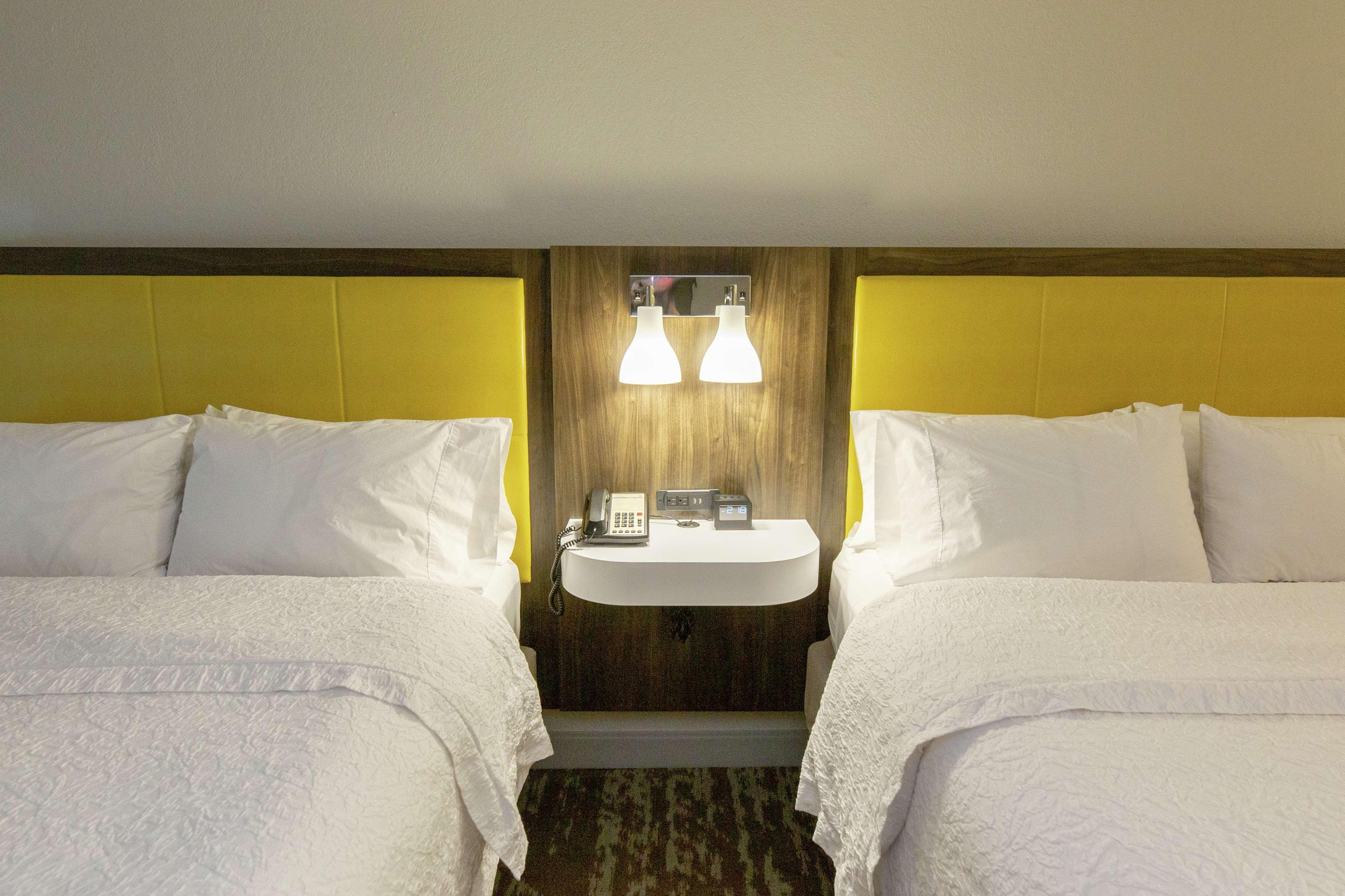 Hampton Inn & Suites Raleigh Cary Lenovo Center Eksteriør billede