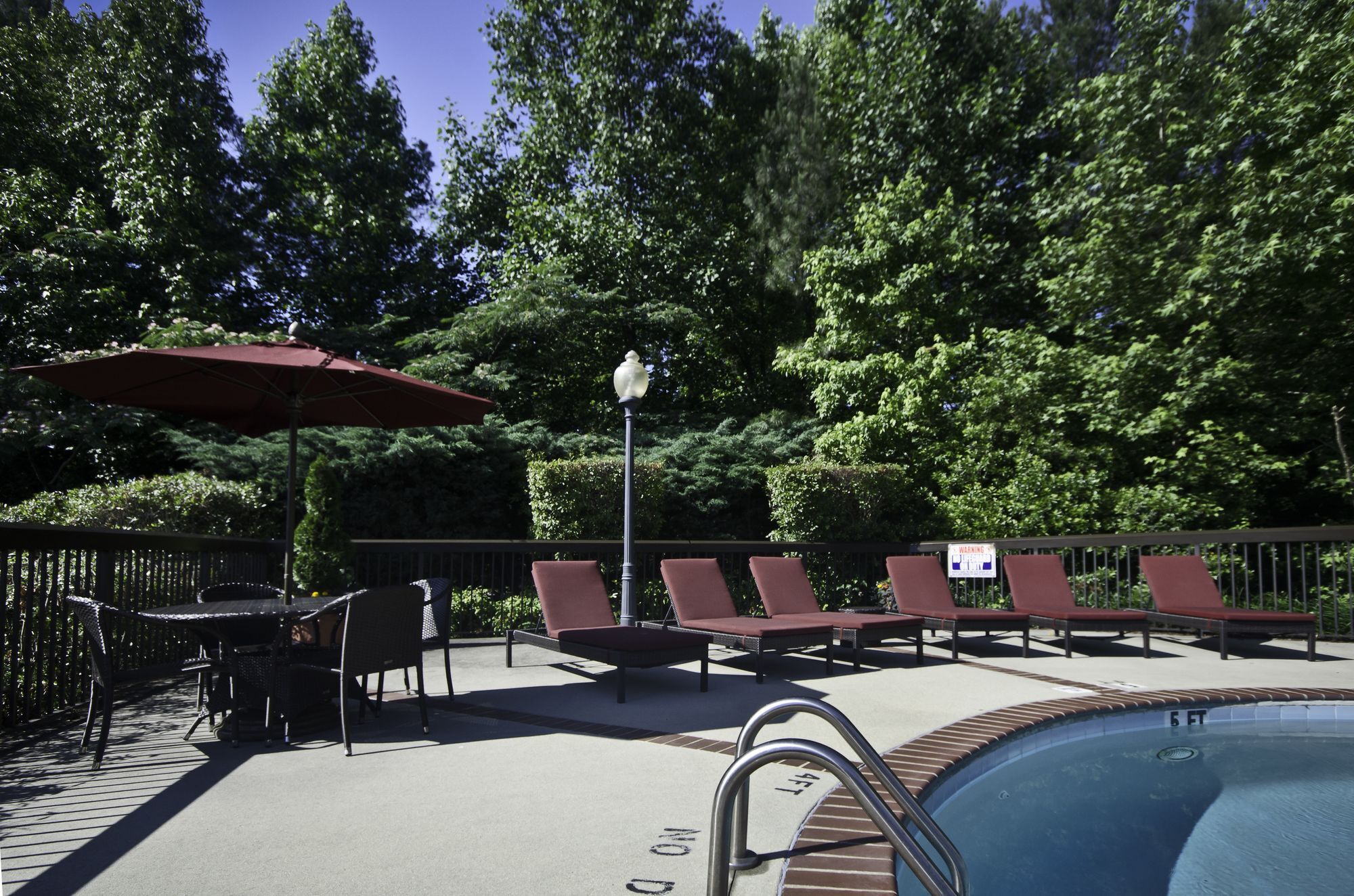 Hampton Inn & Suites Raleigh Cary Lenovo Center Eksteriør billede